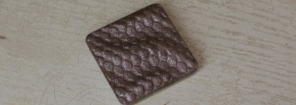 Catrice Liquid Metal Eyeshadow #080 - Mauves Like Jagger