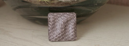 Catrice Liquid Metal Eyeshadow #080 - Mauves Like Jagger