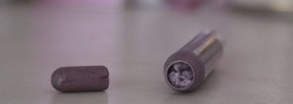 Прекрасный и ужасный Clinique Chubby Stick Shadow Tint For Eyes #09 Lavish Lilac