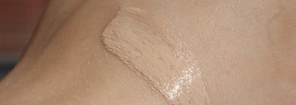 "Вторая кожа" Guerlain Lingerie De Peau Invisible Skin-Fusion Foundation SPF 20 PA+ # 01 Beige Pale