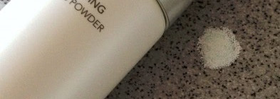 Стиральный порошок для лица. Kanebo Sensai Silky Purifying Silk Peeling Powder