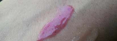 Сочное лето с блесками Shiny Kiss Flavored Gloss - Beauty Rush - Victoria's Secret (оттенки Razzberry Ice, Sugar High, Midnightini, Grapefruit Blast)