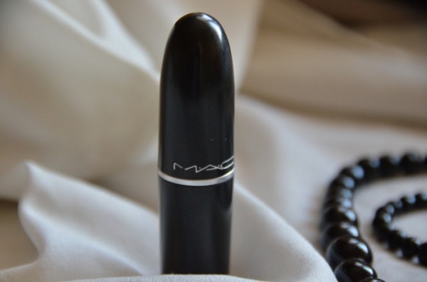 Бунтуем с MAC Lipstick in Rebel (Satin)