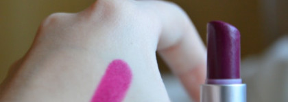 Бунтуем с MAC Lipstick in Rebel (Satin)