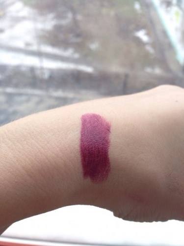 Свекольная помада Collistar Rossetto Design Lipstick в оттенке #6 Porpora/Purple
