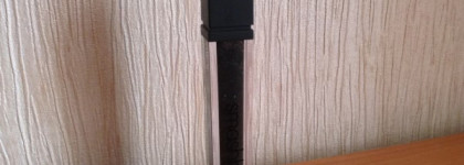 Черная лента или  новый и оригинальный Smashbox Be Legendary Lip Gloss "Black Tied"