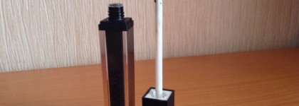 Черная лента или  новый и оригинальный Smashbox Be Legendary Lip Gloss "Black Tied"