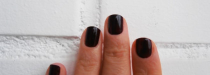 «Яблочная история» с Essie #49 Wicked