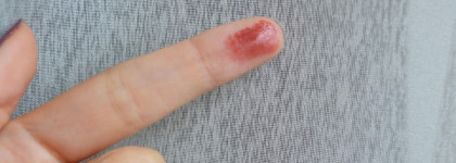 Chanel Rouge Coco Shine Hydrating Sheer Lipshine #83 Scenario