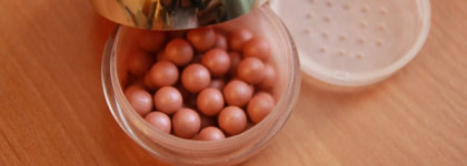 Ужасное снаружи, прекрасное внутри. Или румяна в шариках Ninelle Meteorites Powder #6