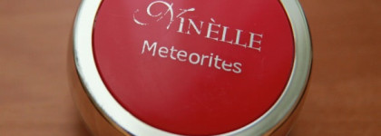 Ужасное снаружи, прекрасное внутри. Или румяна в шариках Ninelle Meteorites Powder #6