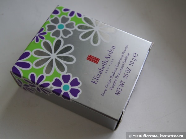 Всем поклонницам блестяшек посвящается... или невероятное мерцание от Elizabeth Arden New York In Bloom Pure Finish Radiant Bronzing Powder