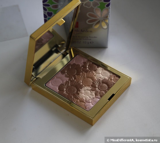 Всем поклонницам блестяшек посвящается... или невероятное мерцание от Elizabeth Arden New York In Bloom Pure Finish Radiant Bronzing Powder