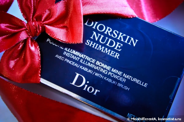 Diorskin Nude Shimmer instant illuminating powder With Kabuki Brush #001 Pink