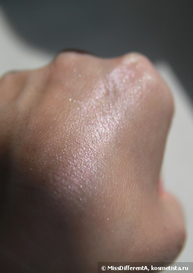 В поисках идеального хайлайтера: MUA Undress Your Skin Highlighting Powder - Pink Shimmer