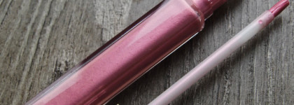 Сияющий блеск для губ Revlon Ultra HD LIP Lacquer #525 Pink Diamond