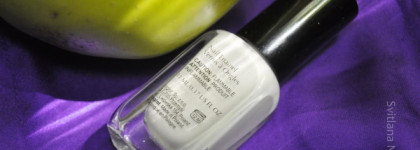 Белый, но не пушистый. Лак для ногтей Inglot O2M Breathable Nail Enamel в оттенке 601