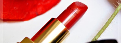 Клубничный конфитюр. Chanel Rouge Coco Ultra Hydrating Lip Colour в оттенке 444 Gabrielle