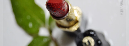 Отличный холодный красный. Помада L'oreal Color Riche Collection Exclusive Pure Reds в оттенке Blake's Pure Red