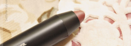 Цветущий сад Рикугиэн. Помада-карандаш Nars Satin Lip Pencil в оттенке Rikugien