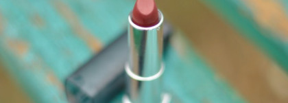 Вино Богов. Помада Maybelline Color Sensational из серии Matte в оттенке 975 Divine Wine