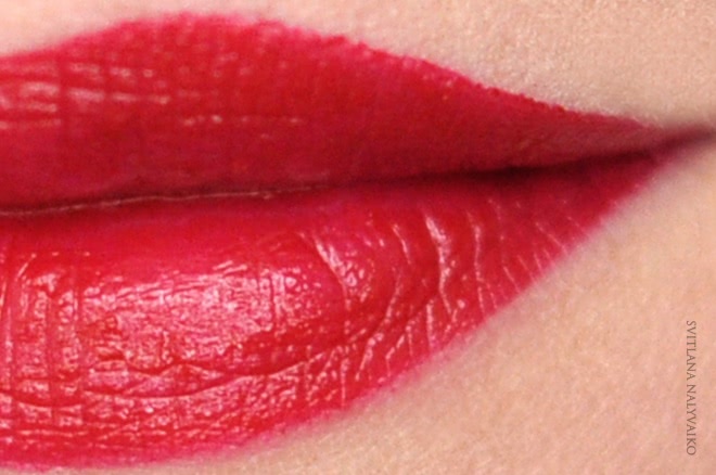 Когда подарок не разочаровал. Помада Make Up Factory Lip Color в оттенке 156 Red Temptation
