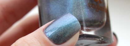 A-England - Captive Goddess