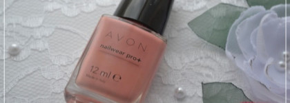 Всесезонный  любимчик  Avon Nailwear Pro + "Perfectly Flesh"