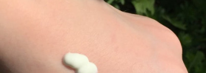 Для тех кто находится в поисках санскрина для лица и тела: Tony Moly Magic Food Mango Mild Sun Block