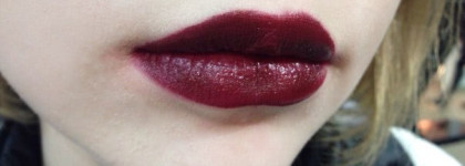 Высокопигментированная помада High Voltage от Nyx в оттенке #16 Feline