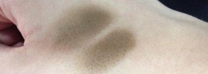 Натуральные брови вместе с Eyebrow cake powder  Nyx в оттенке Blonde