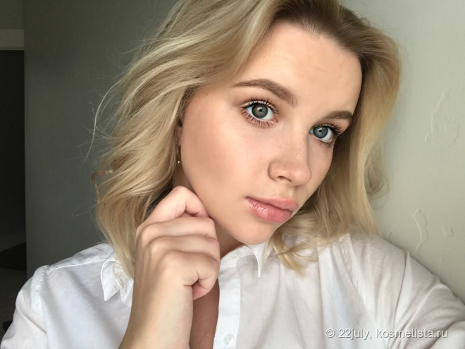 Тени с эффектом влажного века. Kiko Cream crash lasting color eyeshadow #09 Pearly gold от Kiko