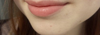 Новинка от Clinique - Pop Glaze Sheer Lip Colour + Primer в оттенке 02 Melon Drop Pop