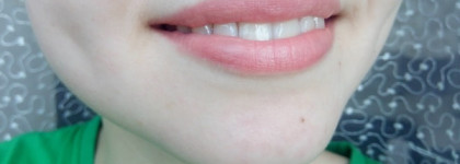 Новинка от Clinique - Pop Glaze Sheer Lip Colour + Primer в оттенке 02 Melon Drop Pop