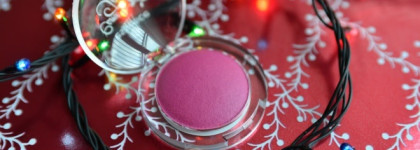 Старая новая рождественская коллекция Essence "Come to town"