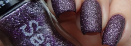 Маникюр с лаком и стемпингом Konad