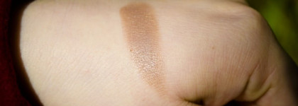 Два любимчика и одно по настоящему осеннее разочарование...MAC Pro Longwear Paint Pot groundwork dupe, Inglot Face Blush 40,Revlon Colorburst Matte Balm, Complex 230