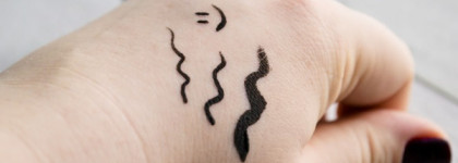 Маленькая,да удаленькая подводка Essence Liquid ink eyeliner waterproof