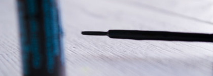 Маленькая,да удаленькая подводка Essence Liquid ink eyeliner waterproof