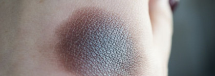 Самые любимые оттенки зимы: Тени MAC Eye Shadow Pro Refill Pan в оттенке Club (satin)