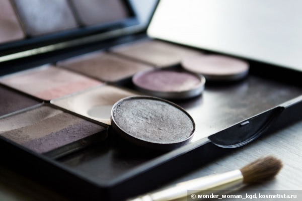 Самые любимые оттенки зимы: Тени MAC Eye Shadow Pro Refill Pan в оттенке Club (satin)