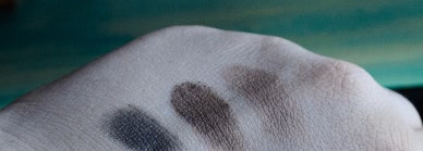 Моя любимица H&M Eye and Eyebrow Shadow - Nude Eye Kit