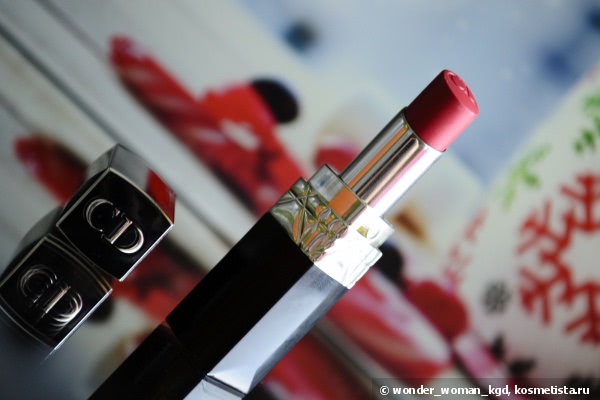 Красавица-отличница Dior Rouge Dior Baume Natural Lip Treatment Couture Colour в оттенке 558 Lili