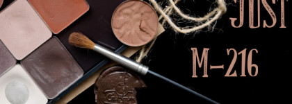 Хорошие базовые тени с весьма неприятным сюрпризом в виде проволоки.