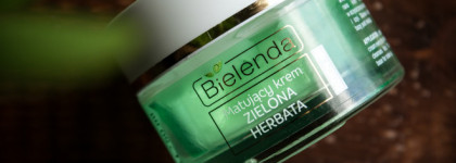 Не устану рекомендовать! Еще одна шикарная новинка от марки Bielenda.Серия с зеленым чаем