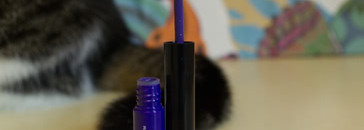 Фиолетовая подводка NYX Vivid Brights Liner - Vivid Violet