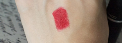 Матовая помада Mac Matte Lipstick Rouge A Levres Russian RED