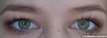 Тушь с двойным дозатором MAC Haute & Naughty Too Black Lash Mascara Double Benefice Noir Intense
