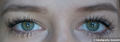 Тушь с двойным дозатором MAC Haute & Naughty Too Black Lash Mascara Double Benefice Noir Intense