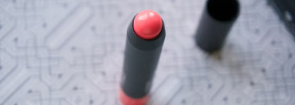 Mac Patentpolish Lip Pencil  Go For Girlie Блеск в стике